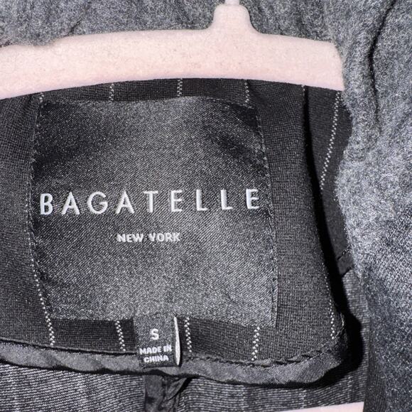 3 for $9 Bagatelle striped hooded blazer s - Picture 3 of 4